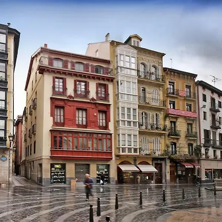 Alaia アパート *